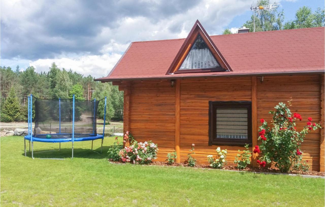 Awesome Home In Osiek With Kitchenette Exterior photo
